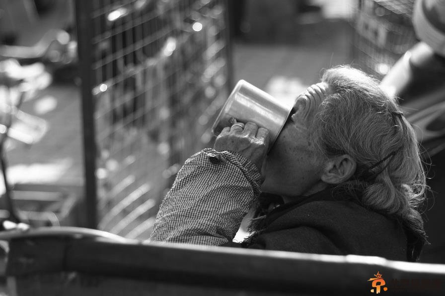 河南空巢老人被男子性侵令人愤怒 连95岁老人也不放过