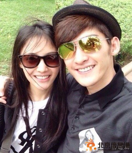 郑爽分手原因 太傻太天真！随便被盘问几下都可以承认整容