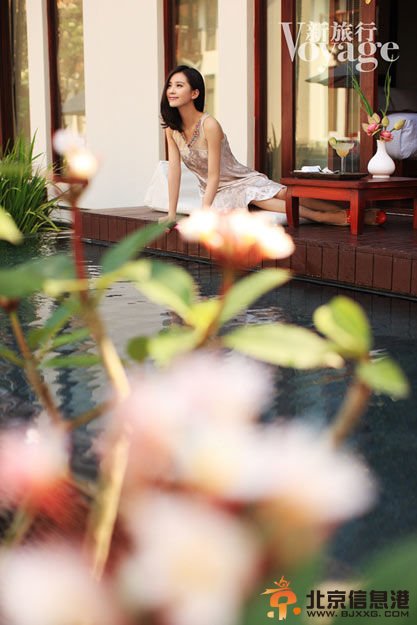 【组图】刘诗诗赴柬埔寨拍写真曝光 乘嘟嘟车体验古老而神秘的异国风情