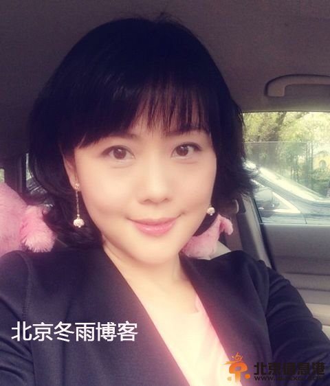 老版《还珠格格》柳红扮演者近照曝光 八岁女儿漂亮