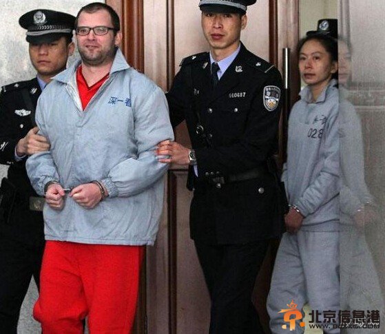 上海美女郑利