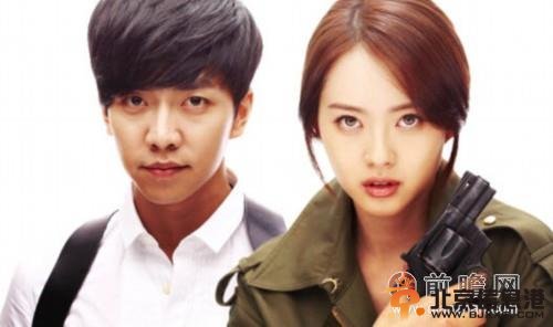 李胜基拍戏刺伤眼睛银鱼恋停播 回顾李胜基林允儿综艺甜蜜互动