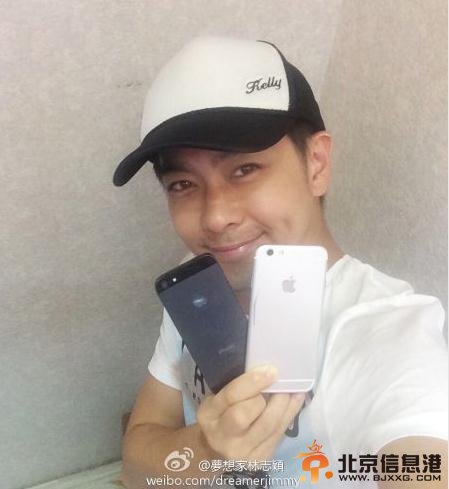 林志颖疑晒iPhone6真机照片 4.7寸大屏电源右移