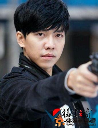 李胜基被刺伤眼眼角膜损伤 《你们被包围了》暂停播放一集