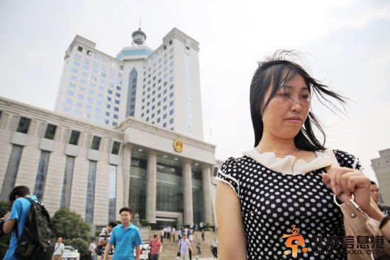 7月15日，湖南省长沙市，唐慧案二审在湖南省高级人民法院公开宣判，唐慧胜诉。