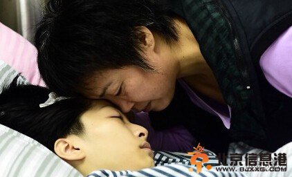 90后女孩生命的最后日子 人生不能尽善尽美如花的生命凋零