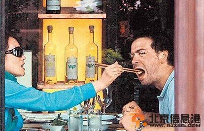 巩俐新恋情曝光 巩俐年近半百对自己的感情讳莫如深