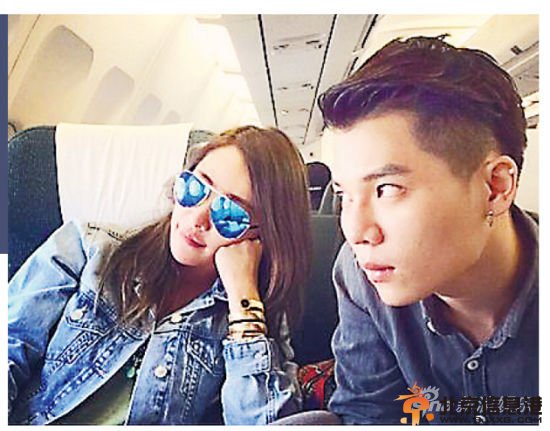 萧亚轩公然晒“新欢”合影  挑衅柯震东与女友Tracy？