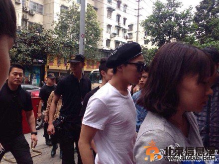 曝BigBang权志龙成都吃火锅 权志龙火锅店现场高清大图