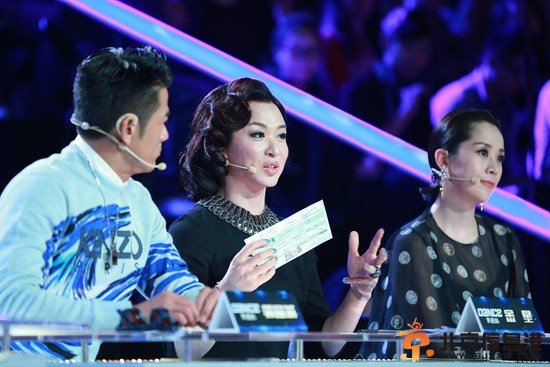 郭富城“讨好”两位导师