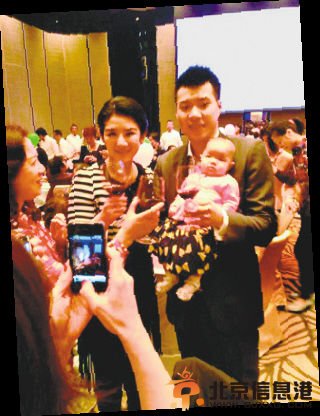 黄奕正式提出离婚：多次遭受家暴