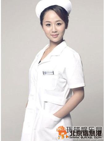 女星护士装PK 看谁制服最诱惑