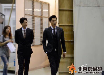 《Doctor异乡人》13集14集张亮戏份普通话亮眼 张亮doctor异乡人全新剧照