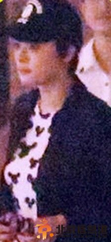 孙俪生二胎后首曝光