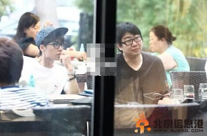 李易峰个人资料女友是谁 传盗墓笔记李易峰演吴邪
