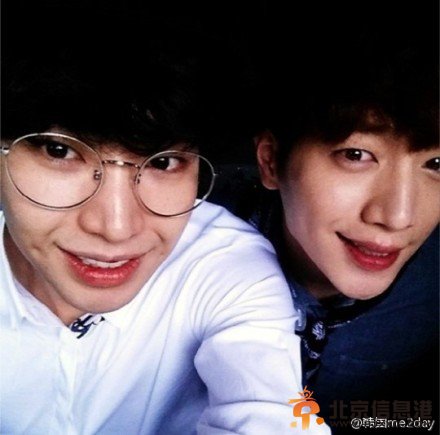 roommate140622中字完整版 朴珉宇徐康俊卖萌合照公开