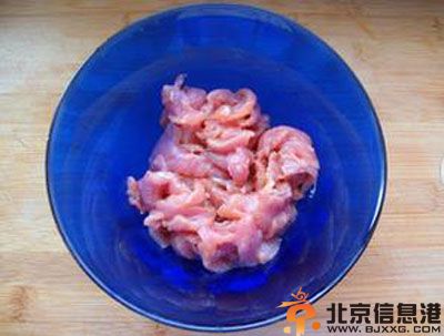 水煮肉片的家常做法是什么 在家也能享受美味