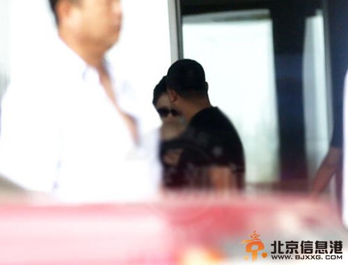 疑李小冉新欢男友徐佳宁曝光 徐佳宁个人资料照片受关注