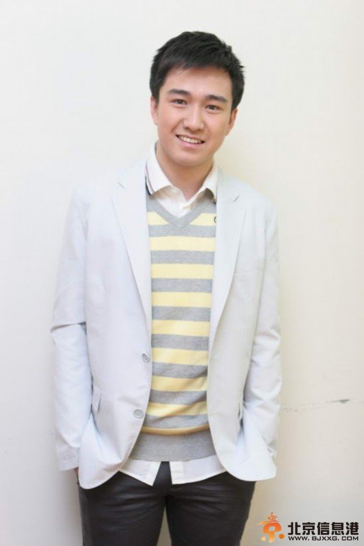 江铠同翟天临恋情曝光 江铠同男友翟天临个人资料背景及照片