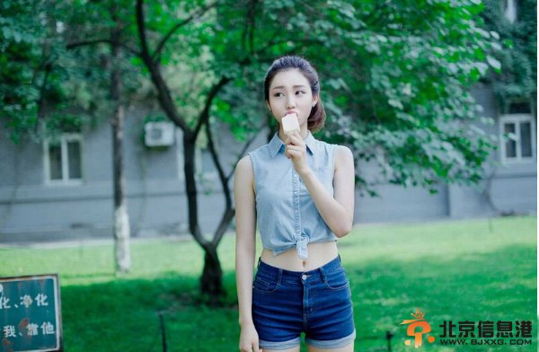 揭雪糕校花李炫臻个人资料 其微博私房照曝光