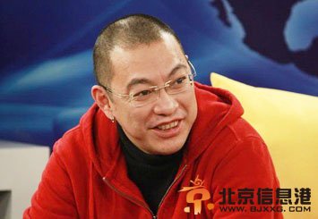 宁财神吸毒被抓 姚晨：出来狠狠踹你两脚
