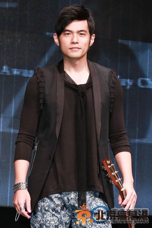 传周杰伦11月向昆凌求婚香港演唱会送惊喜（图）