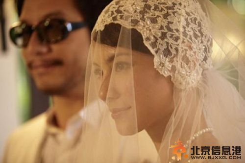 李心洁彭顺齐齐摘婚戒 心结未解前景难测