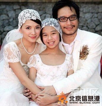 李心洁彭顺齐齐摘婚戒 心结未解前景难测