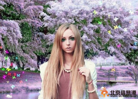 乌克兰再现“真人版芭比娃娃” 引发网络风暴追求者无数