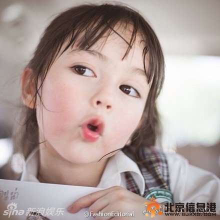 泰美混血小萝莉网络爆红 软萌妹子天生丽质难自弃【组图】