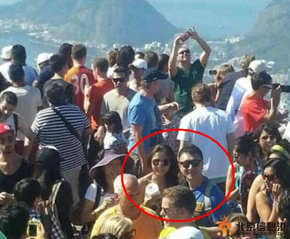 孙红雷女友曝光 孙红雷携女友巴西看球秀恩爱