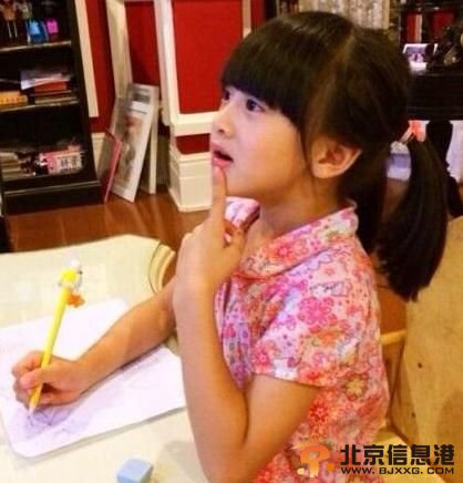 森碟想学开车爸爸去哪儿了 6岁女汉子学开车是否异想天开？