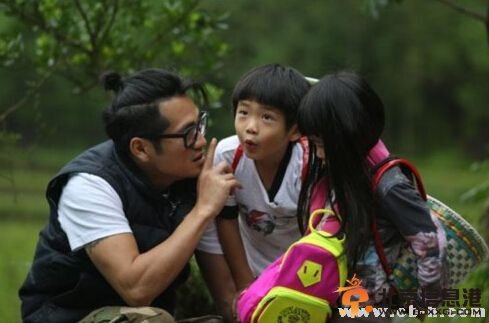 从《爸爸去哪儿》看爸爸该怎么和孩子们相处