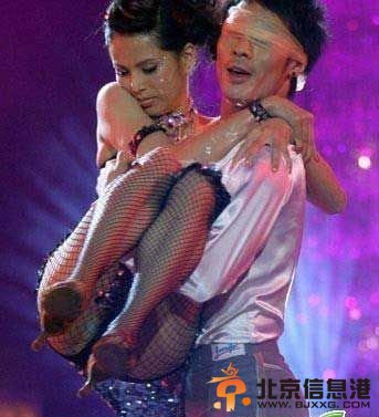 李若彤早年被下迷药内幕 “小龙女”李若彤曾遭遇酒店被迷香迷晕（图）