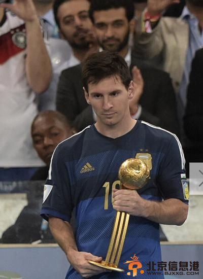 马拉多纳：梅西配不上金球奖 拿奖系营销手段