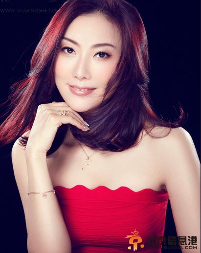 杨坤女友现身1