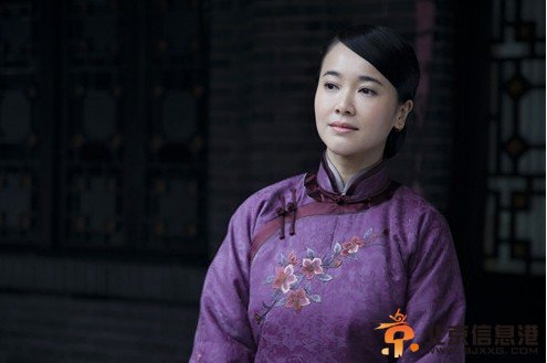 《战长沙》开播发布会左小青现场落泪