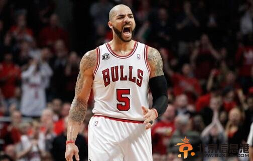 火箭追逐姚明最惧之人 布泽尔能解休城之围？