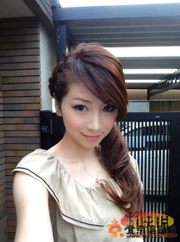 日本42岁美女外婆走红 盘点那些爆红的不老仙妈们【组图】