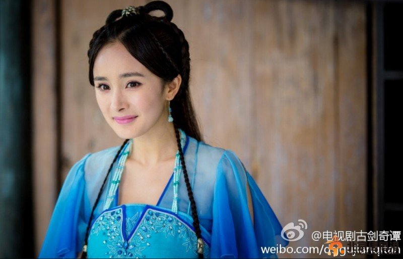 杨幂灵女装