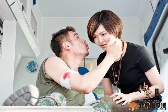 神犬奇兵金凤凰扮演者王洋个人资料