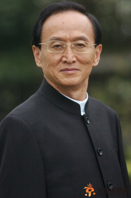 汉阳造演员表 张之洞（舒耀宣 饰）