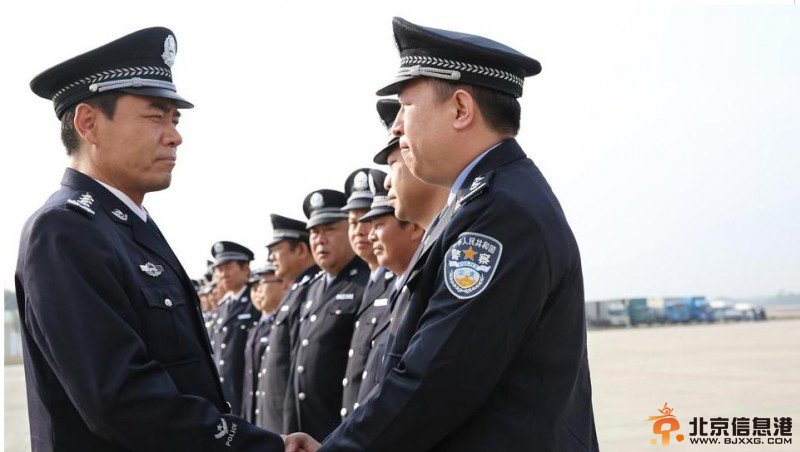 湄公河大案开播 于越警服显英气获赞