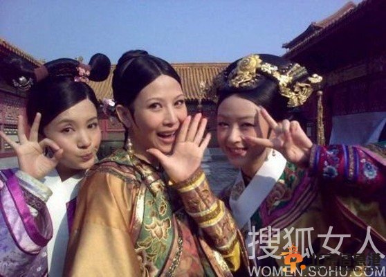 古装戏幕后欢乐搞笑大盘点 丫鬟娘娘齐卖萌【组图】
