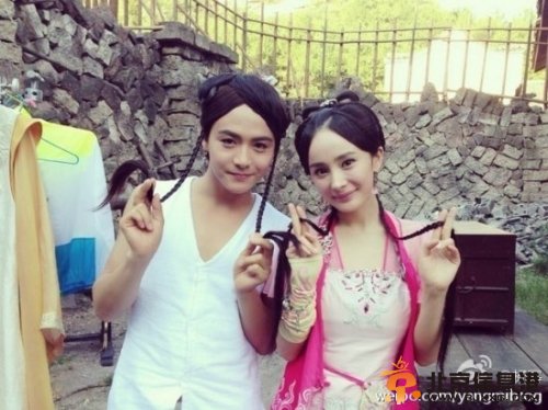 古装戏幕后欢乐搞笑大盘点 丫鬟娘娘齐卖萌【组图】