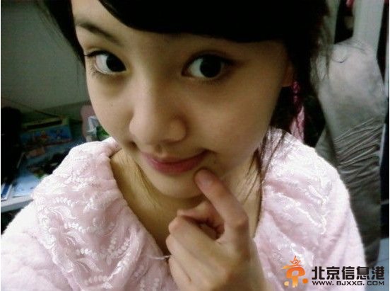 古剑奇谭襄铃扮演者郑爽整容前生活照