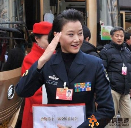 宋祖英原名宋六英 弟弟妹妹家底全曝光[组图]