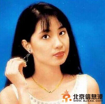 曹格老婆小蛮腰堪比少女 《爸爸去哪儿2》五娇妻大比拼