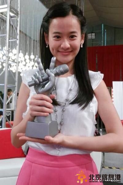 好声音萌妹子陈永馨撞脸