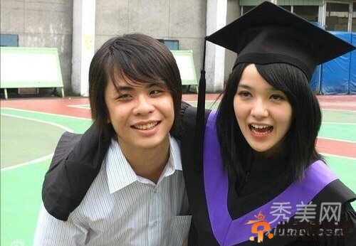 郭采洁大学毕业照小清新迷死人 女星毕业照造型大PK